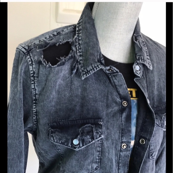 LF carmar distressed sweatshirt - Picture 6 of 8